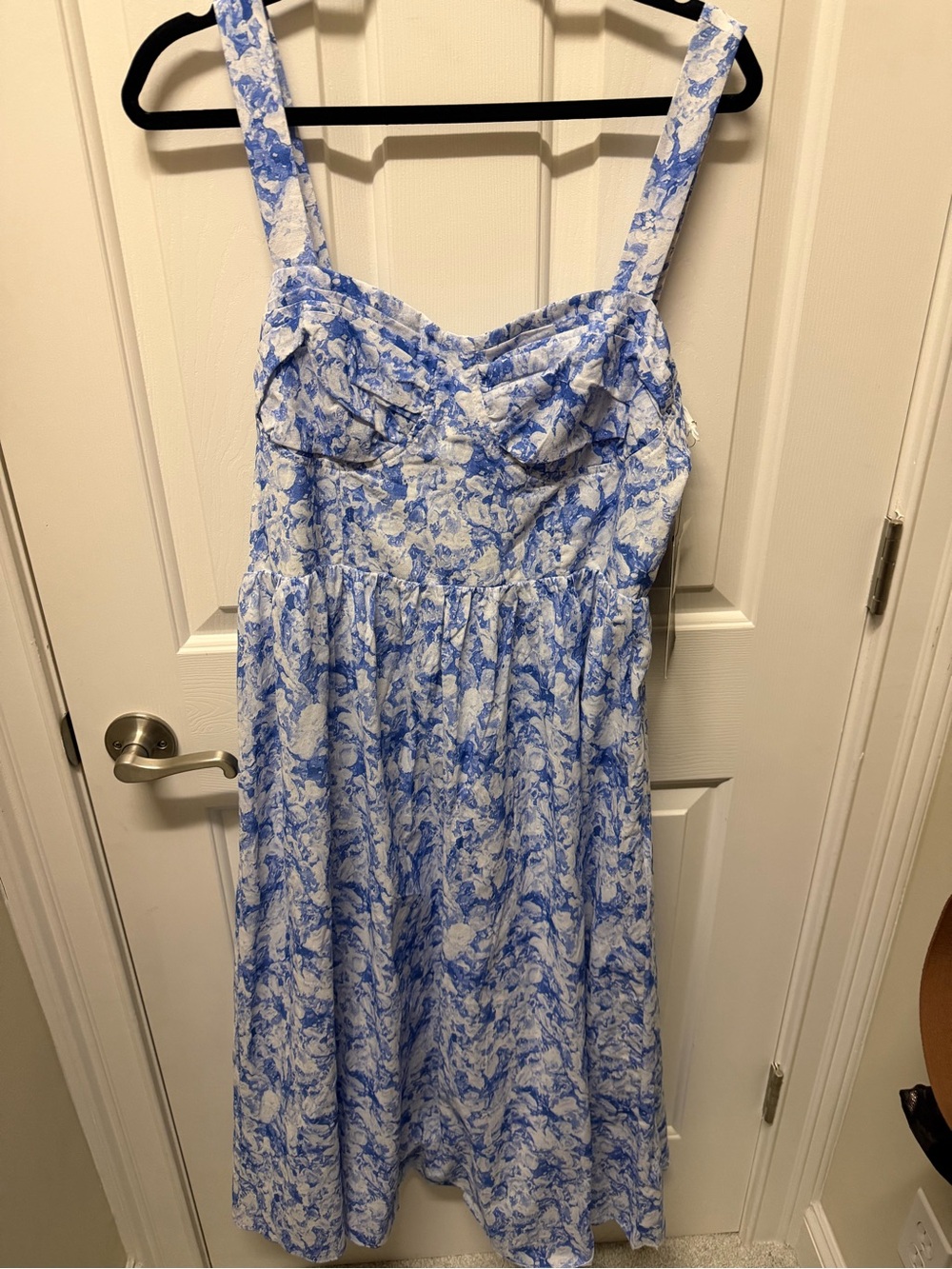 Blue and White Floral Midi Dress with Sweetheart Neckline